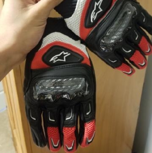 Motorcycle gloves 🧤 - Picture 2 of 2